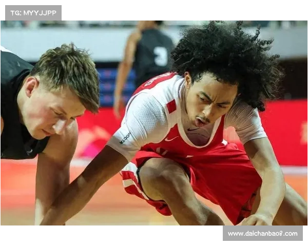 朱正正式亮相U19男篮世界杯 中国队冲击历史前八目标 朱正正式亮相U19男篮世界杯 中国队冲击历史前八目标